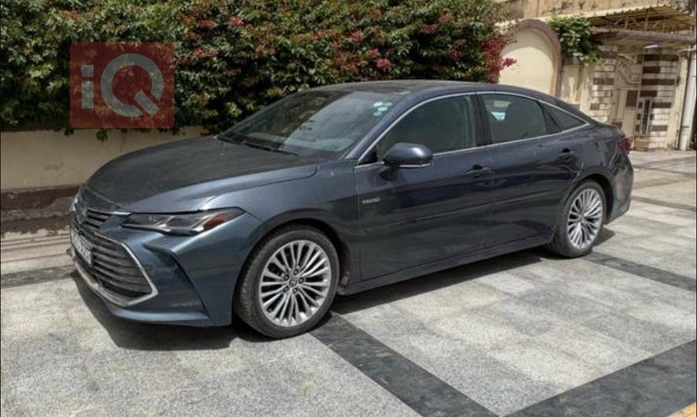 تۆیۆتا ئەڤەلۆن